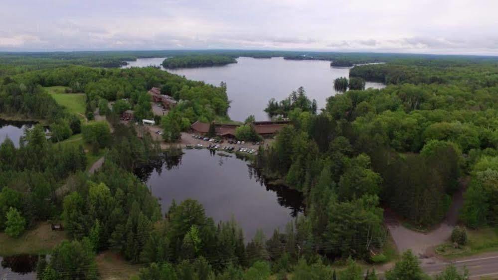 Lakewoods Resort & Golf Namekagon Exteriör bild